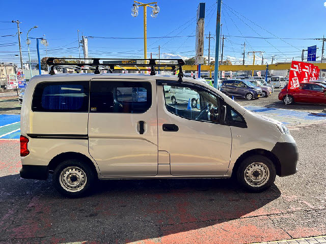 ＮＶ２００バネット