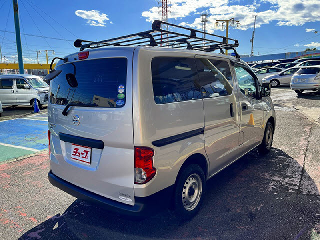 ＮＶ２００バネット