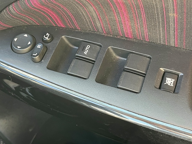 デミオ１３Ｓスカイアクテイブシューテイングスターマゼンタ＿純ナビ
