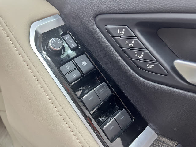 ランドクルーザー