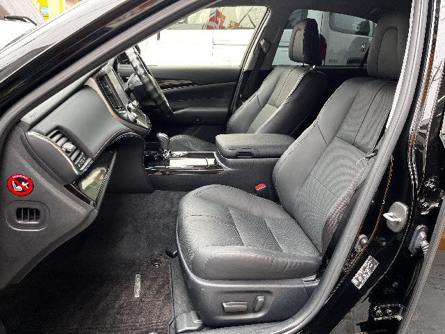 クラウンハイブリッド