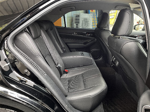 クラウンハイブリッド