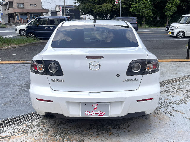 アクセラセダン
