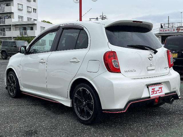 マーチ