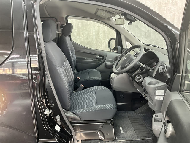 ＮＶ２００バネット