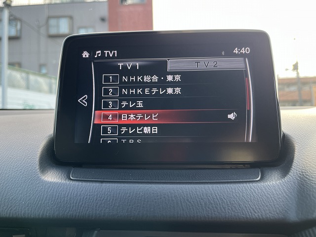 デミオ