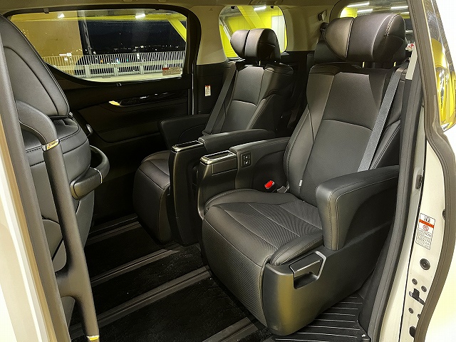 ヴェルファイア