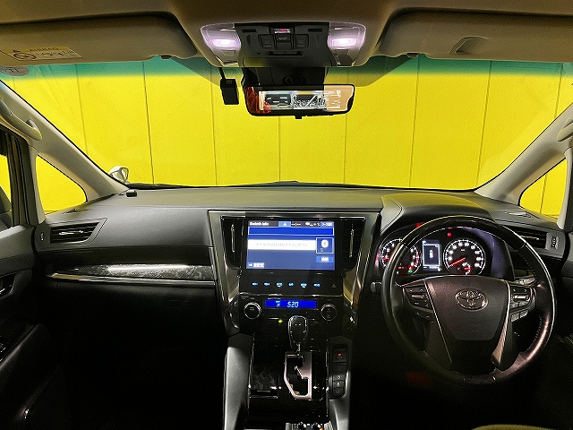 ヴェルファイア