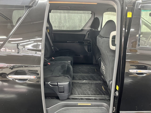 ヴェルファイア