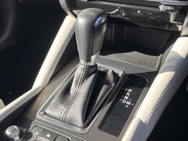 アテンザセダン