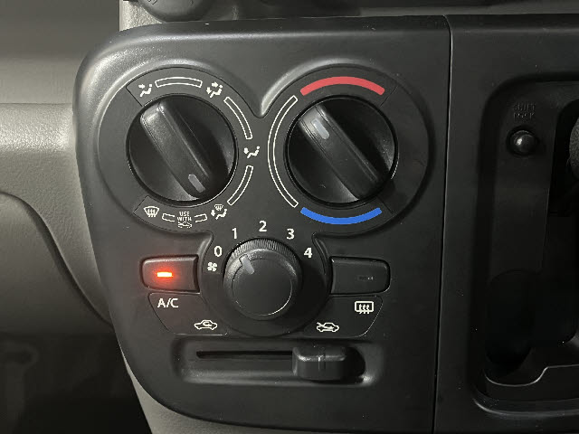 NV100クリッパー