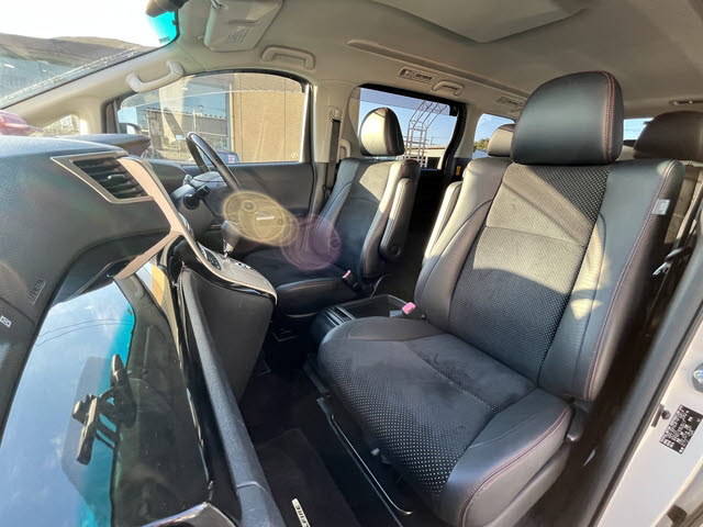 ヴェルファイア