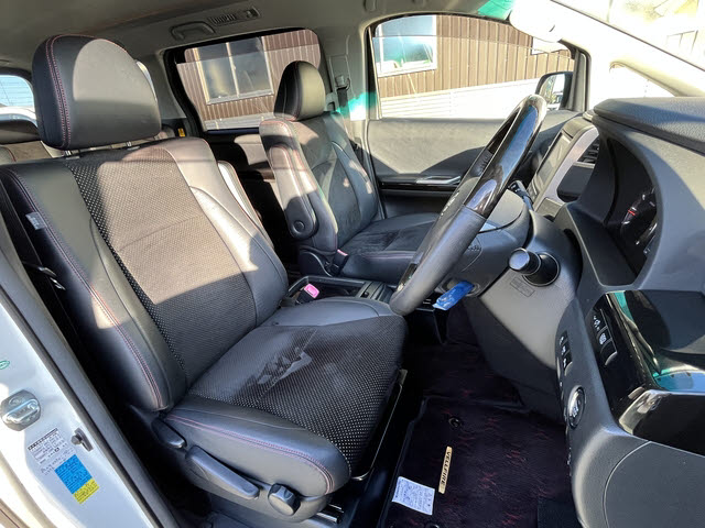 ヴェルファイア