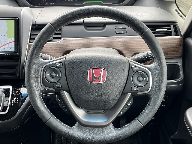 フリードプラス