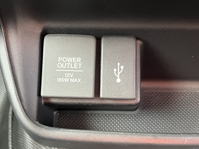 フリードプラス