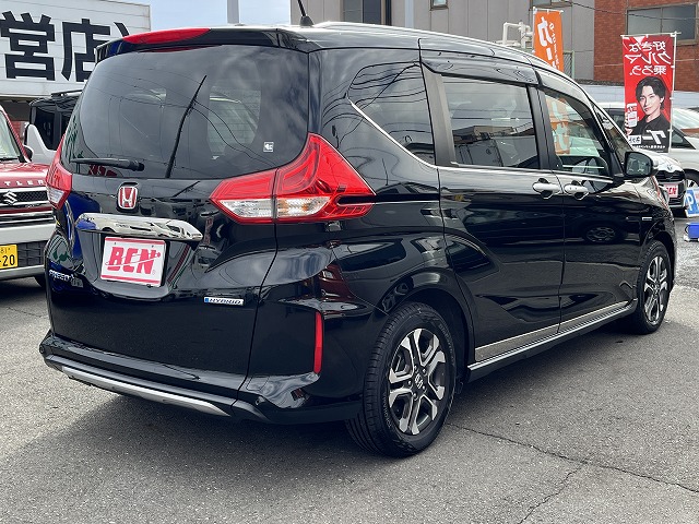 フリードプラス