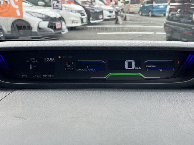 フリードプラス