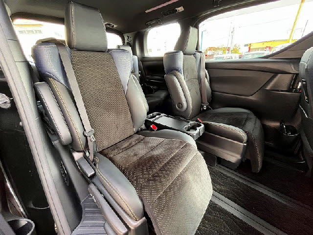 ヴェルファイア