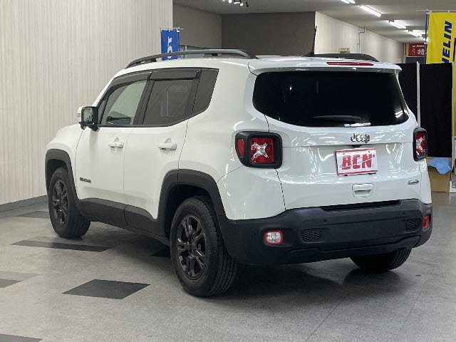 ジープレネゲード