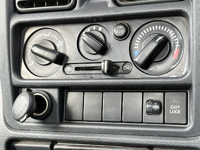 キャリイトラック