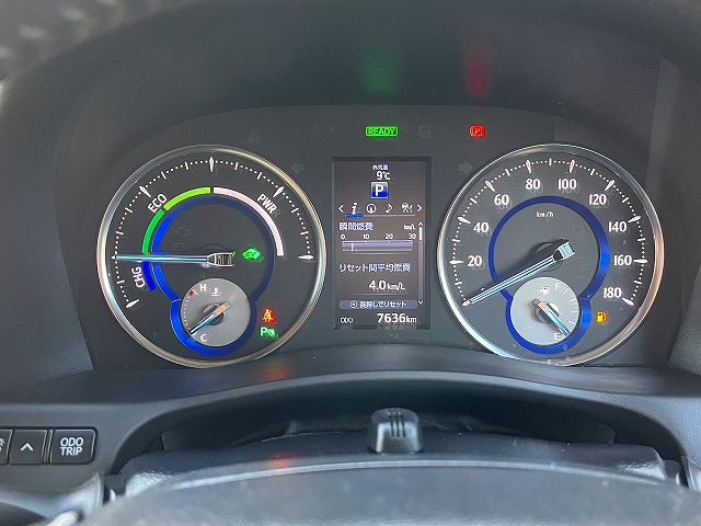 アルファードハイブリッド