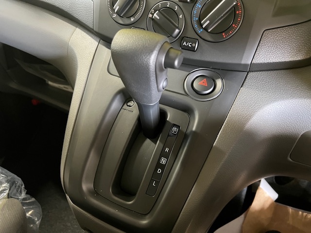 ＮＶ２００バネット