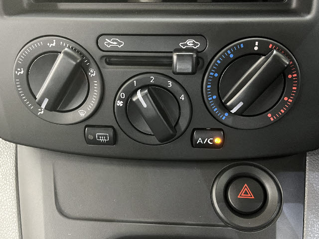 ＮＶ２００バネット