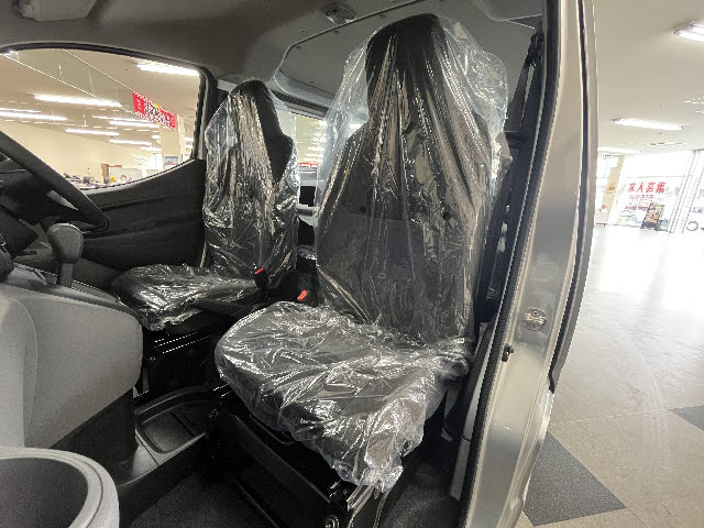 ＮＶ２００バネット