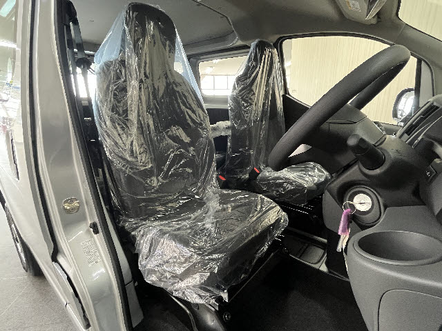 ＮＶ２００バネット