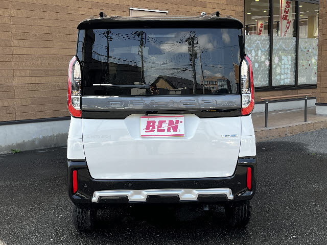 デリカミニ