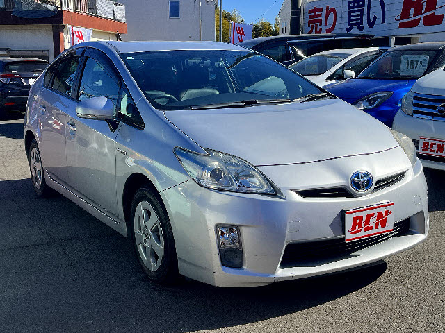 プリウス
