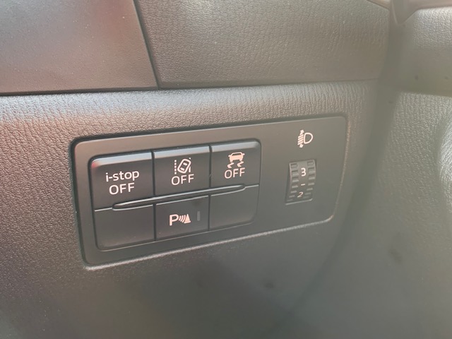 アクセラセダン