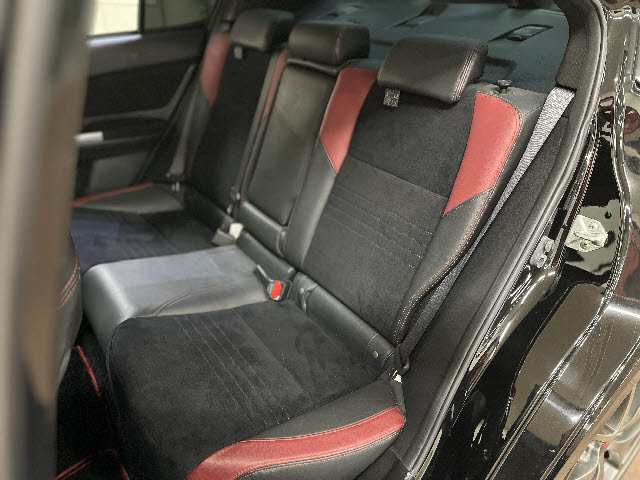 ＷＲＸ＿ＳＴＩ＿革シート＿ＳＤナビ＿ＬＥＤライト＿６速ＭＴ