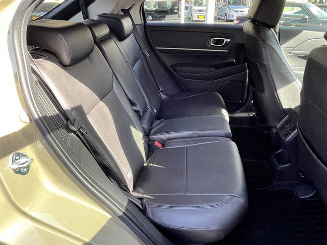 ヴェゼル_EHEVZ_AW_クルコン_CMBS_バックカメラ_LKAS