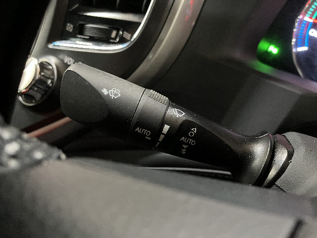 クラウンハイブリッド