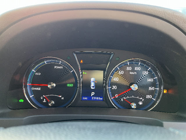 クラウンハイブリッド