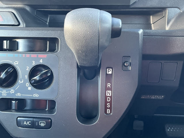 ハイゼットキャディ