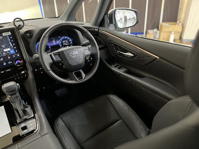 アルファードハイブリッド