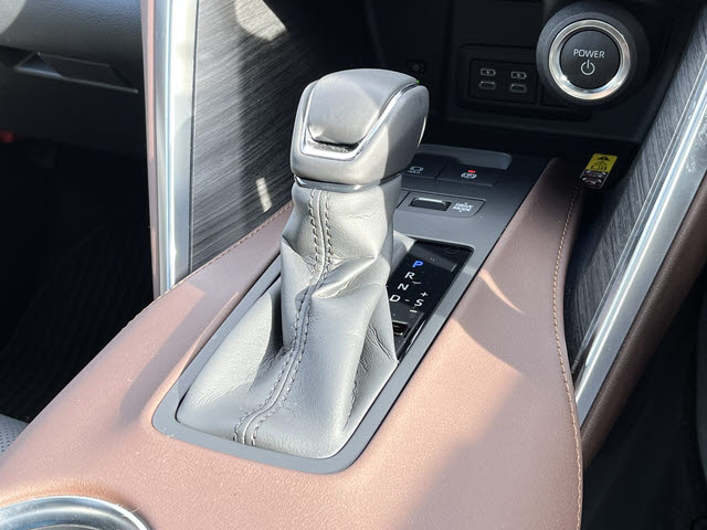 ハリアーハイブリッド