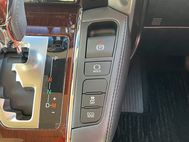 ヴェルファイア