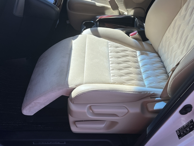 ヴェルファイア