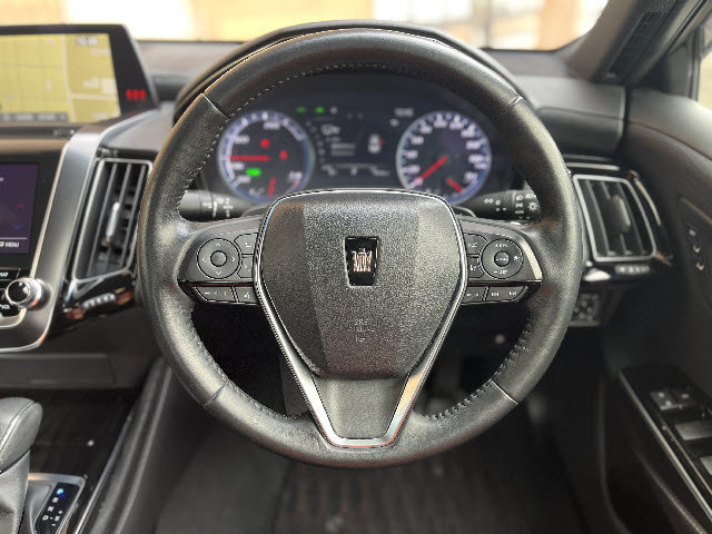 クラウンハイブリッド