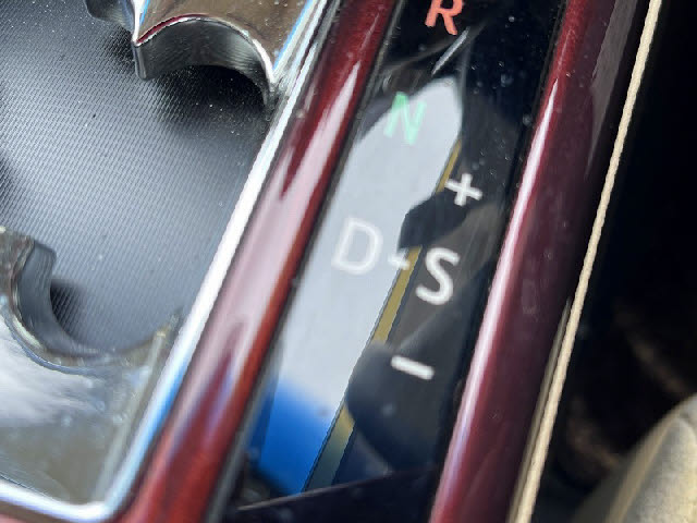 クラウンハイブリッド