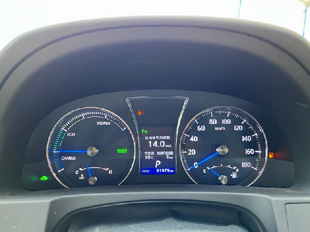 クラウンハイブリッド