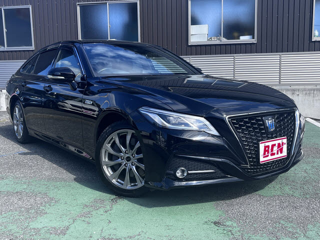 クラウンハイブリッド