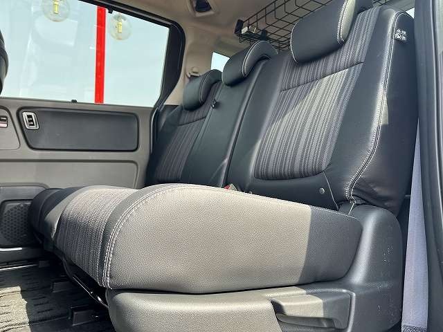 フリードプラス