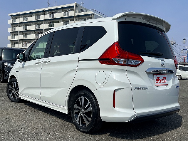 フリードプラス