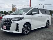 アルファード…
