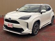 ヤリスクロス…