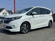 フリードプラス…